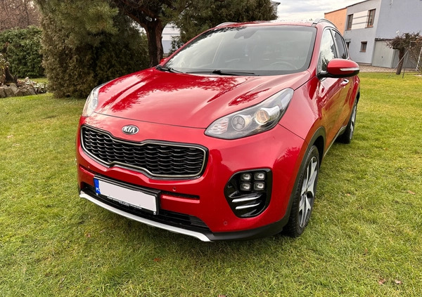 Kia Sportage cena 76000 przebieg: 150000, rok produkcji 2016 z Zdzieszowice małe 781